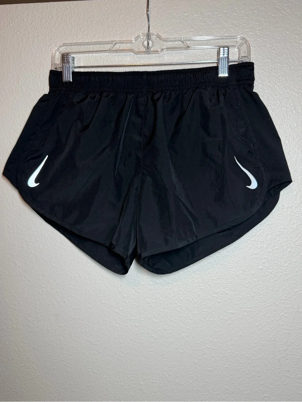 Nike Women's Dri-FIT Tempo Race Running Shorts Black Size large double  swoosh